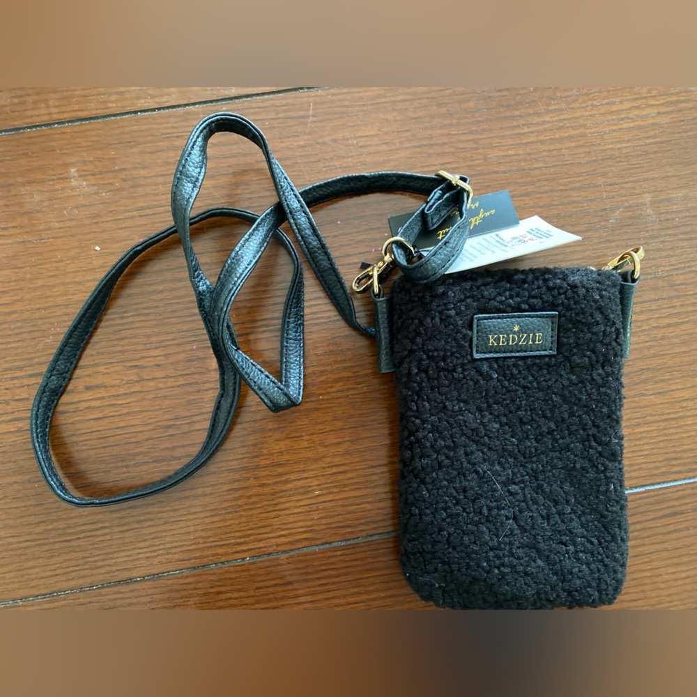 Fleece Cellphone Crossbody Bag NwT